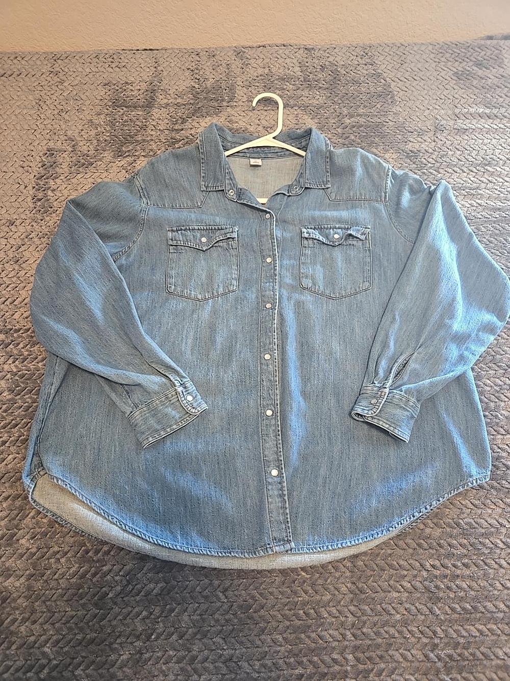 Old Navy Women’s XXL Denim Chambray Western Snap Button Shirt Plus Size